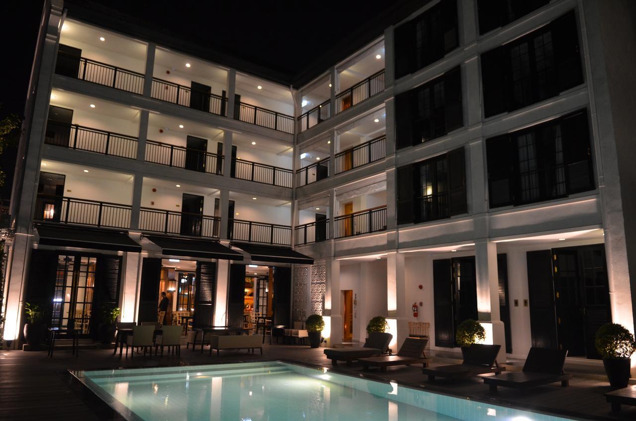 Отель Buri Siri Boutique Hotel 4*
