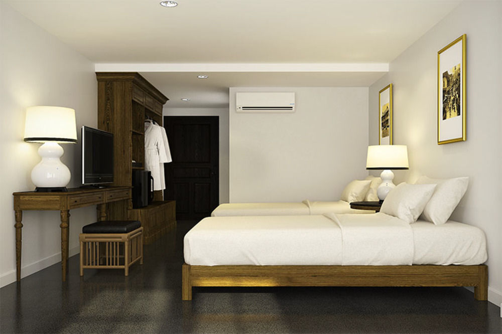 Buri Siri Boutique Hotel Отель 4*